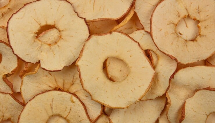 تصویر 3 از میوه خشک میکس متنوع شامل سیب و پرتقال و کیوی